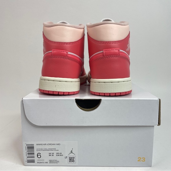 Nike Air Jordan 1 Retro Mid WMNS “Strawberries & Cream” 2023 - Picture 4 of 4